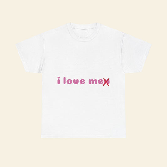 "i love me/n" graphic tee