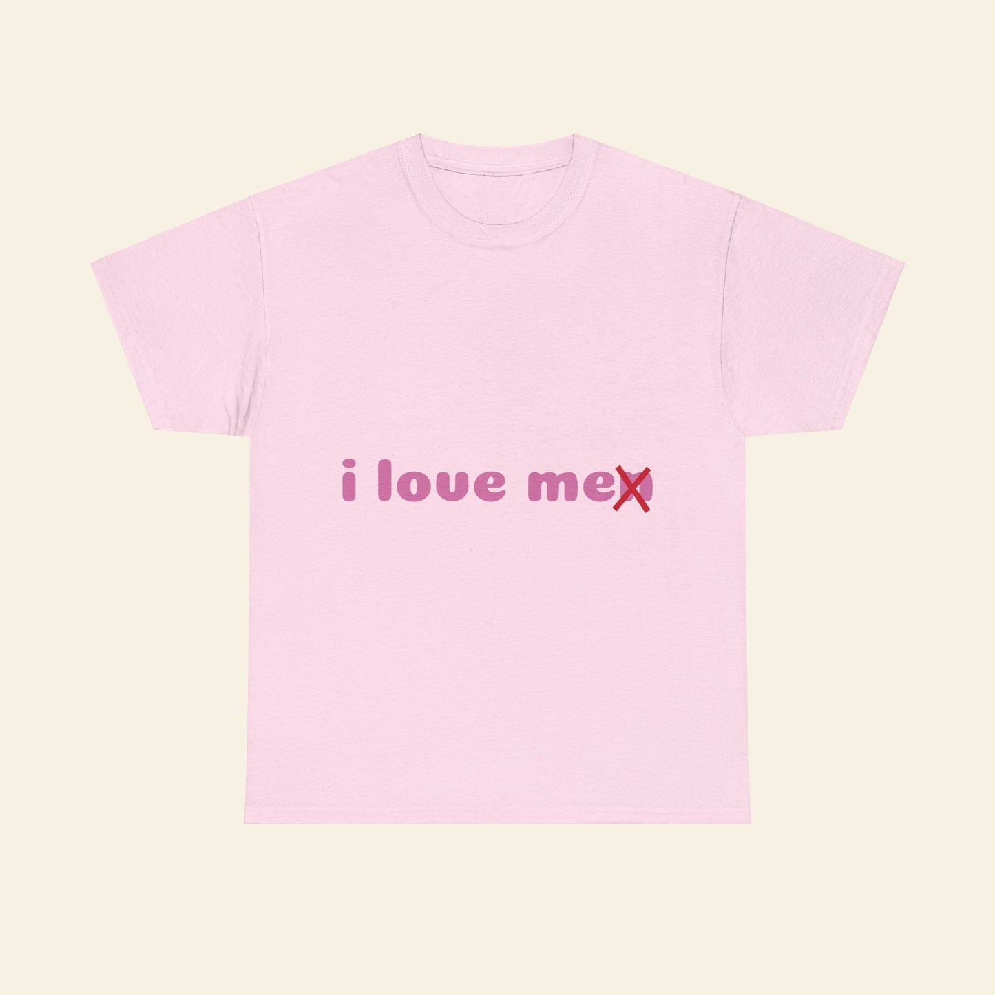 "i love me/n" graphic tee