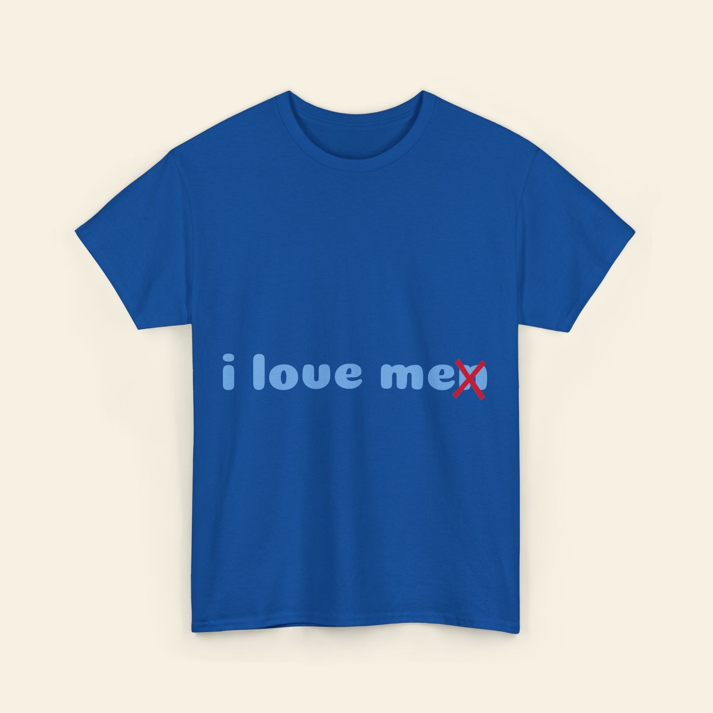 "i love me/n" graphic tee